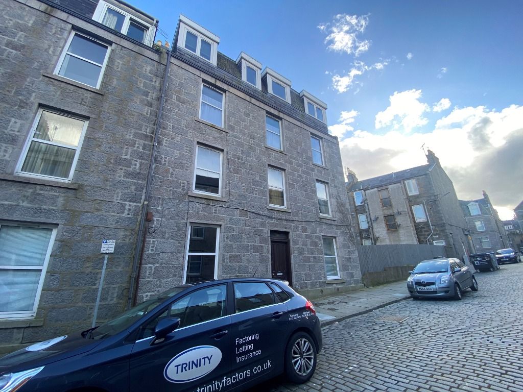 1 bed flat to rent in Ashvale Place, City Centre, Aberdeen AB10, £495