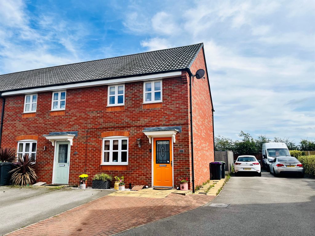 3 bed end terrace house for sale in Maximus Road, North Hykeham