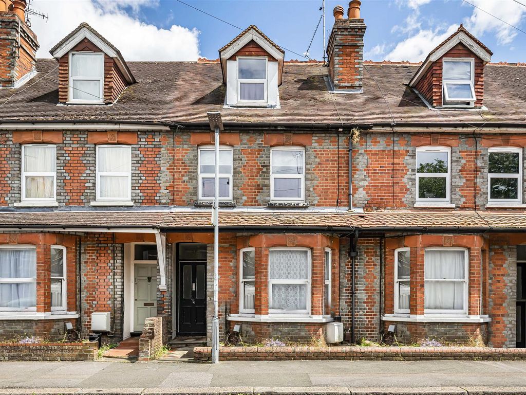 4 bed terraced house for sale in Kensington Road, Reading RG30, £