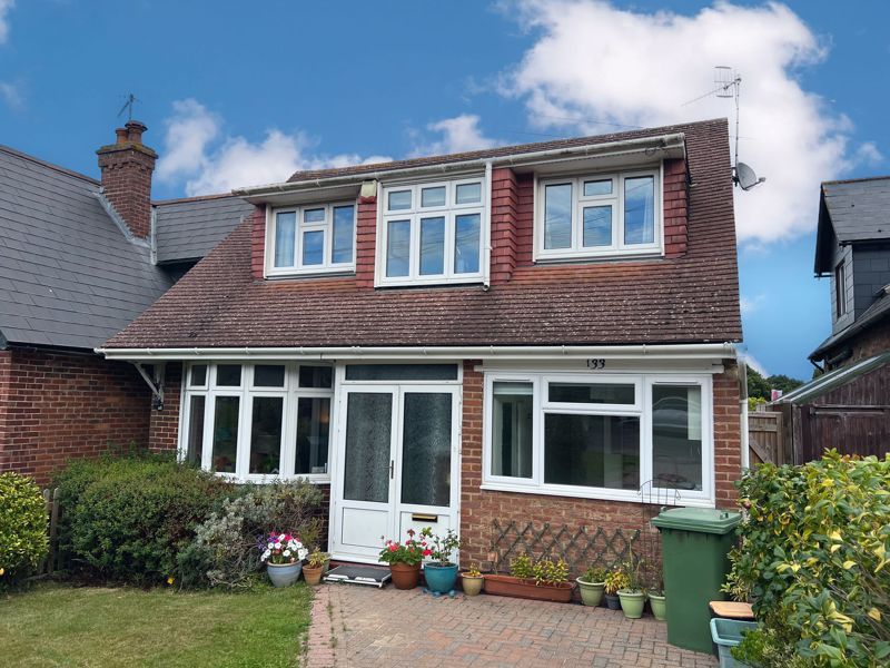 3 bed detached house for sale in Hastings Road, Pembury, Tunbridge