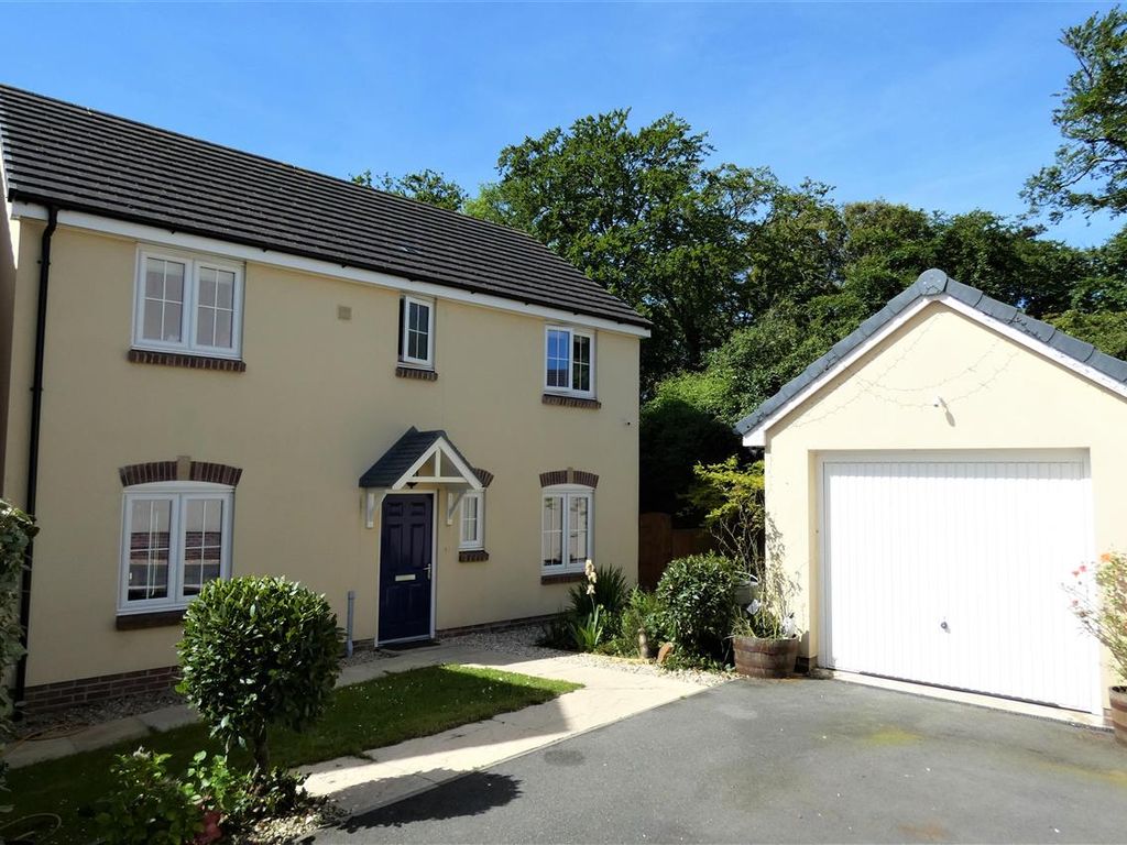 4 bed detached house for sale in Gatehouse View, Pembroke SA71 Zoopla