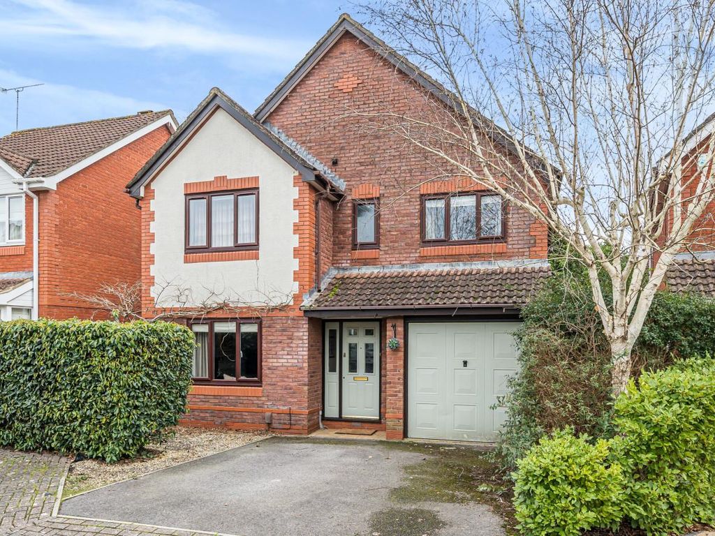 4 bed detached house for sale in Field View, Knightwood Park, Chandler