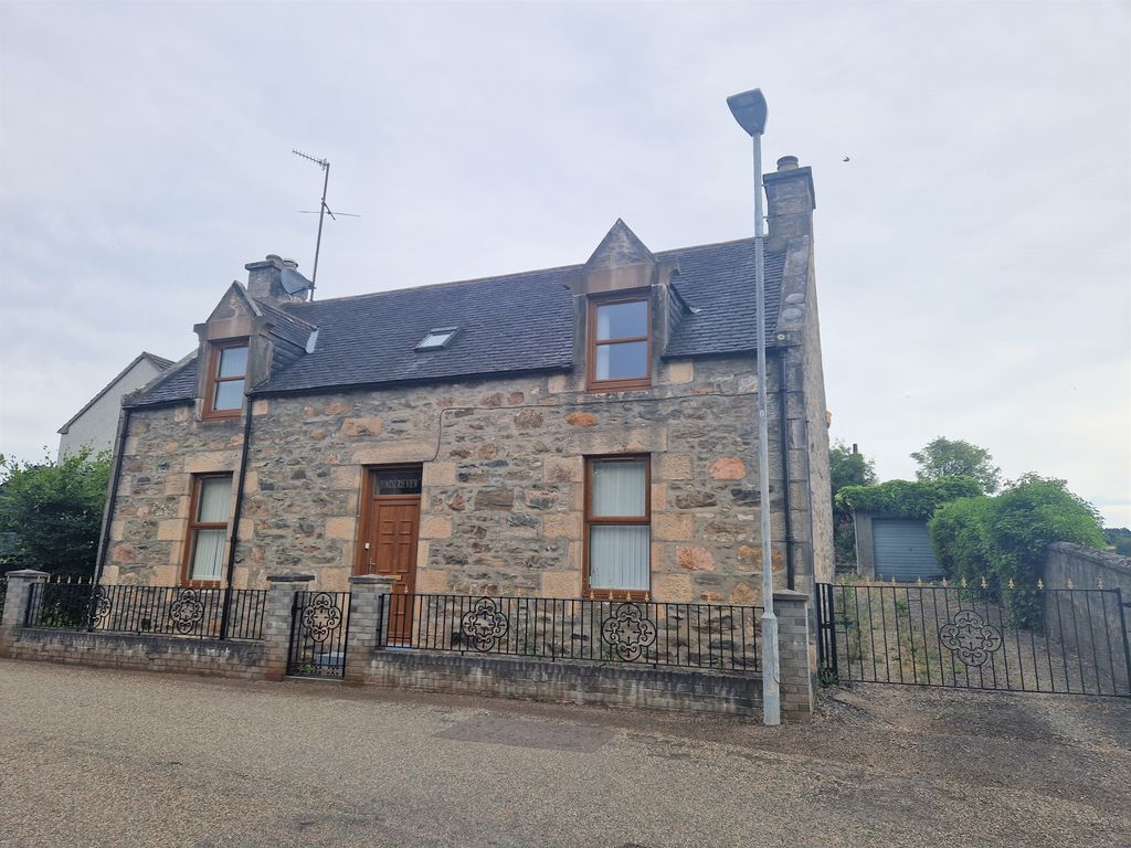4 bed detached house for sale in Fife Street, Aberlour AB38, £220,000
