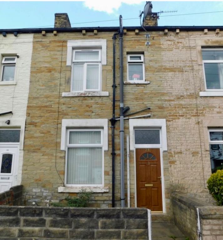 3 bed terraced house for sale in Falmouth Avenue, Bradford BD3 Zoopla