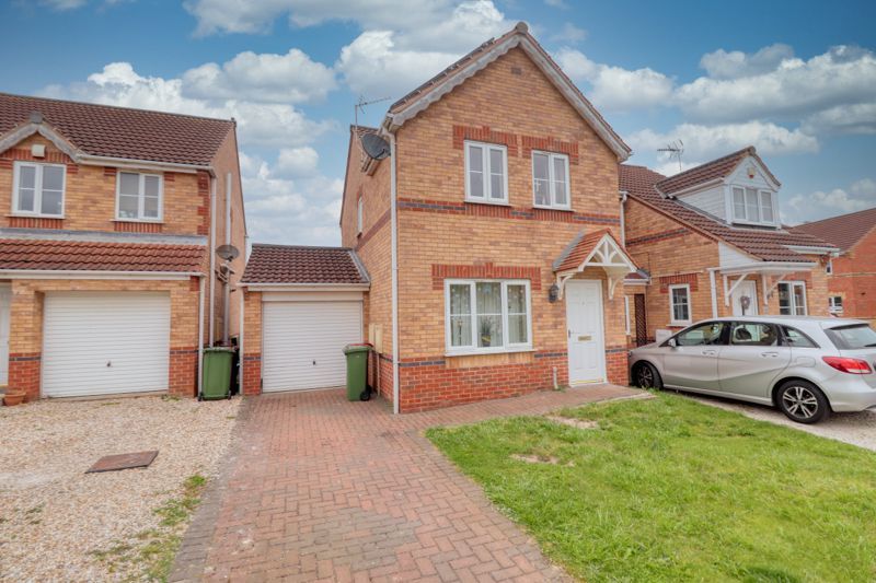3 bed semidetached house for sale in Bedford Way, Scunthorpe DN15 Zoopla