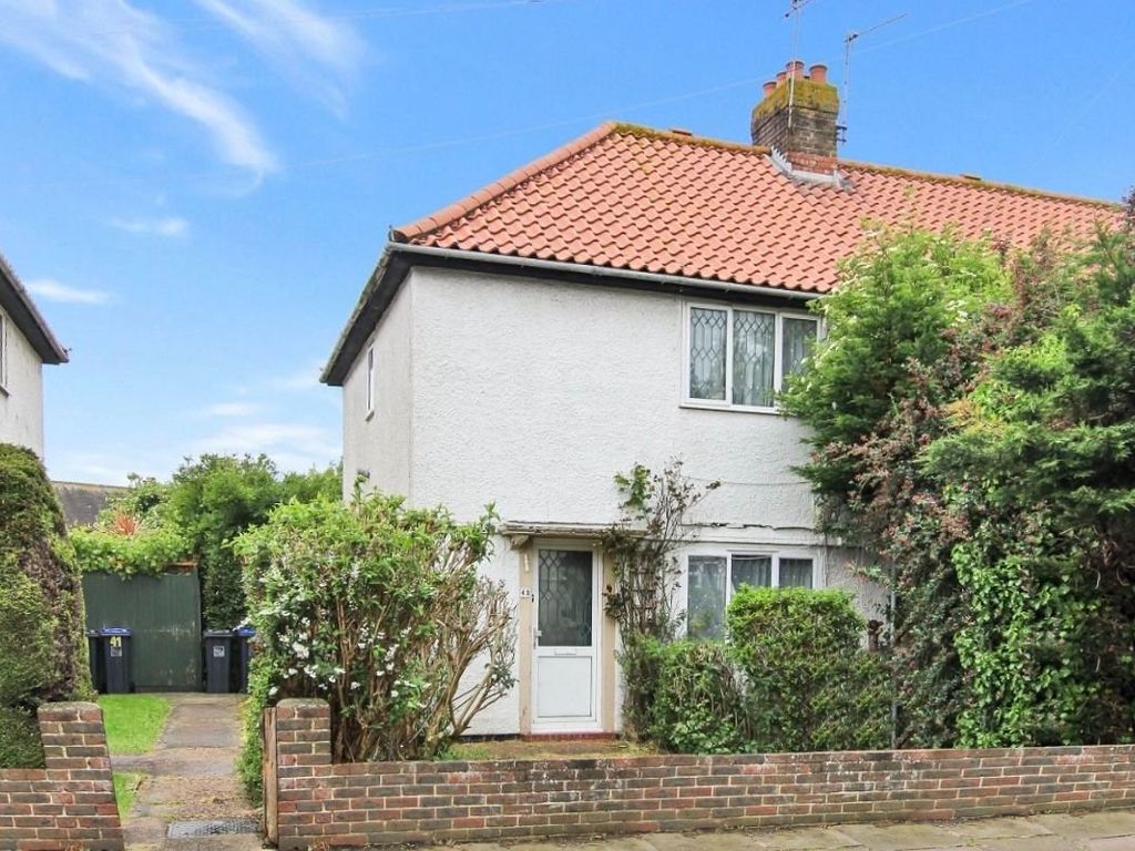 3 bed end terrace house for sale in Ruskin Road, Broadwater, Worthing BN14, £325,000 Zoopla