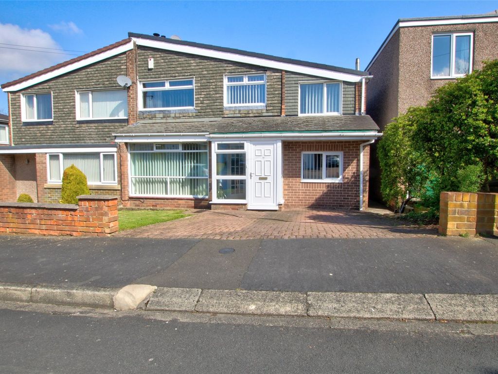 6 bed semidetached house for sale in Prebends Field, Gilesgate, Durham