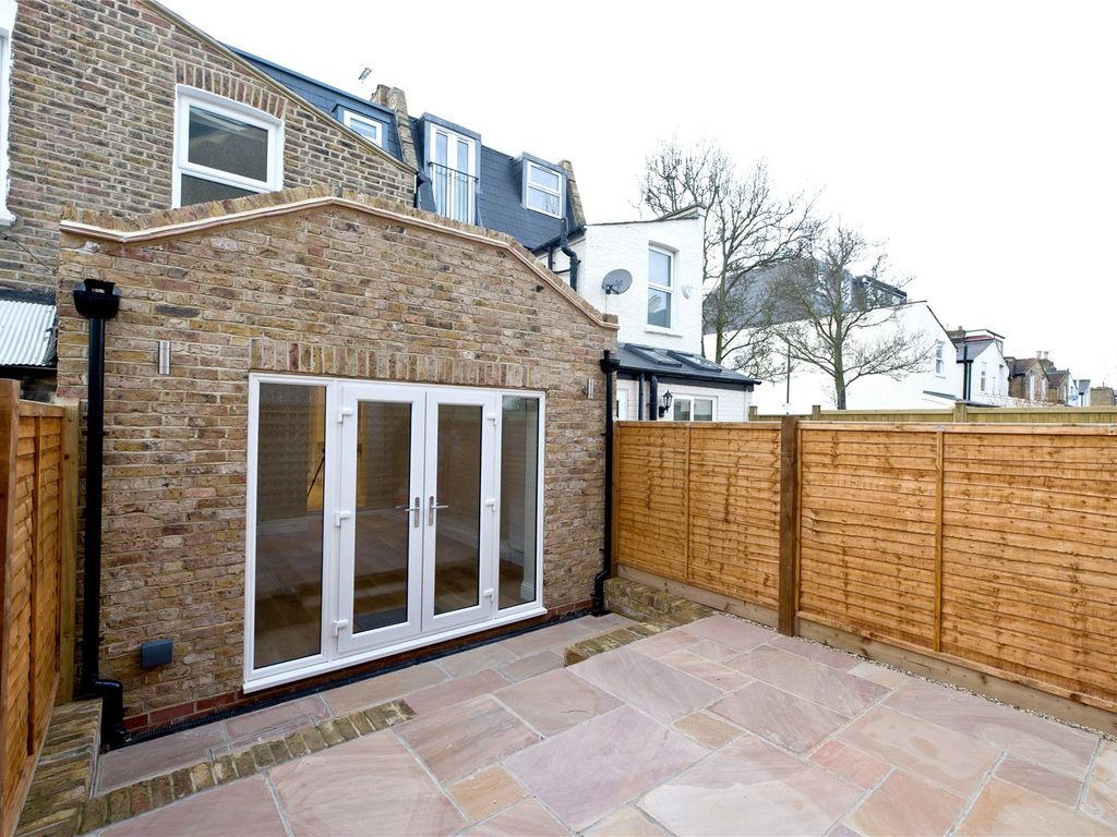 4 bed terraced house for sale in Russell Road, London SW19, £1,100,000
