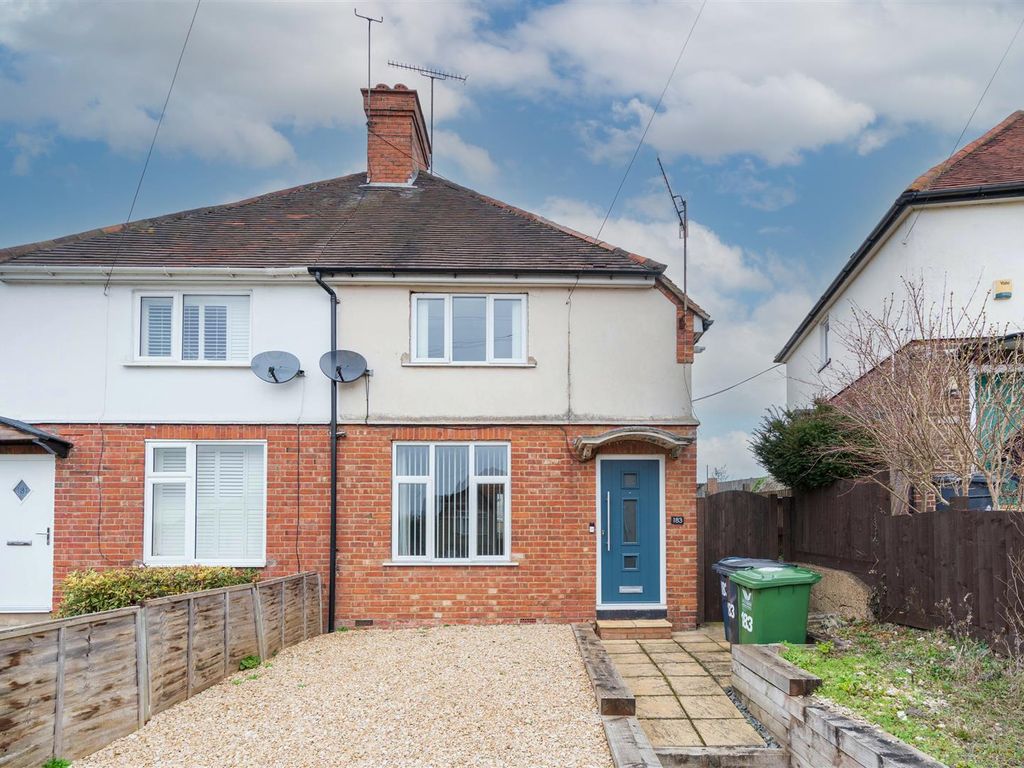 2 bed semidetached house for sale in Totteridge Road, High