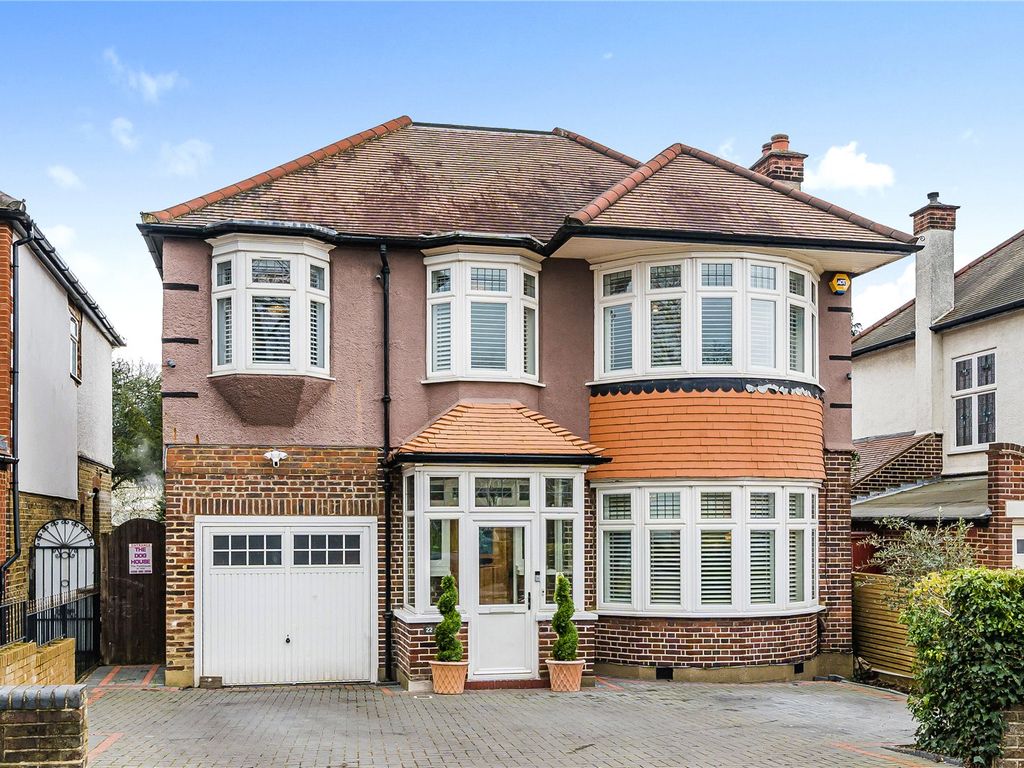 4 bed detached house for sale in Ringwood Way, Winchmore Hill, London