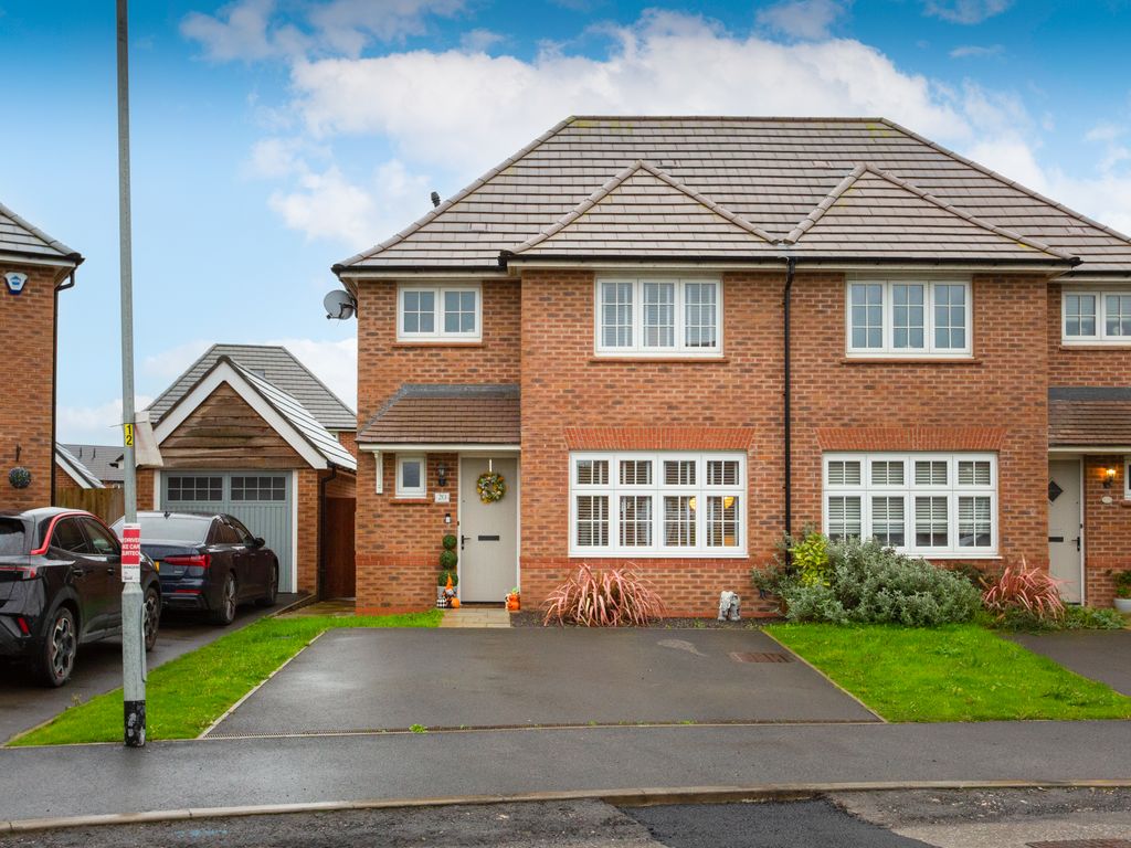 3 bed semidetached house for sale in Mary Rose Drive, Higher Bartle