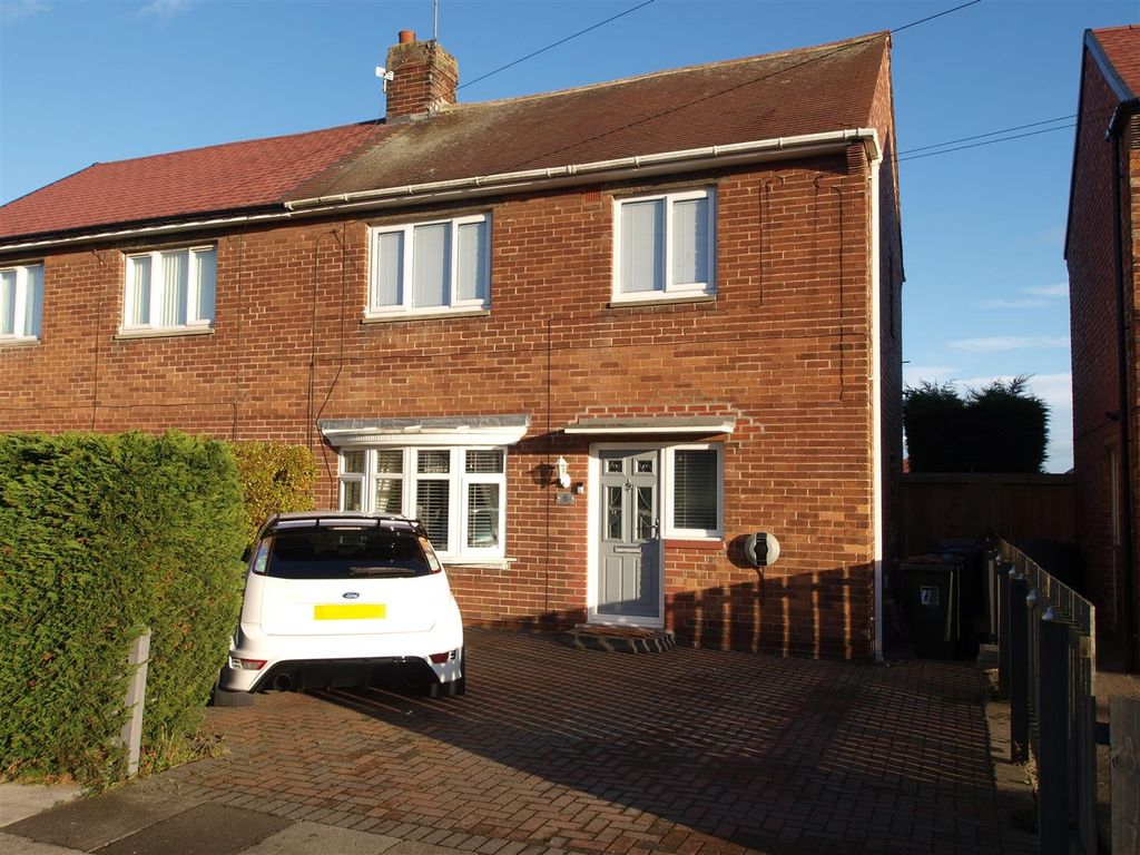 3 bed semidetached house for sale in Elizabeth Crescent, Dudley, Cramlington NE23 Zoopla
