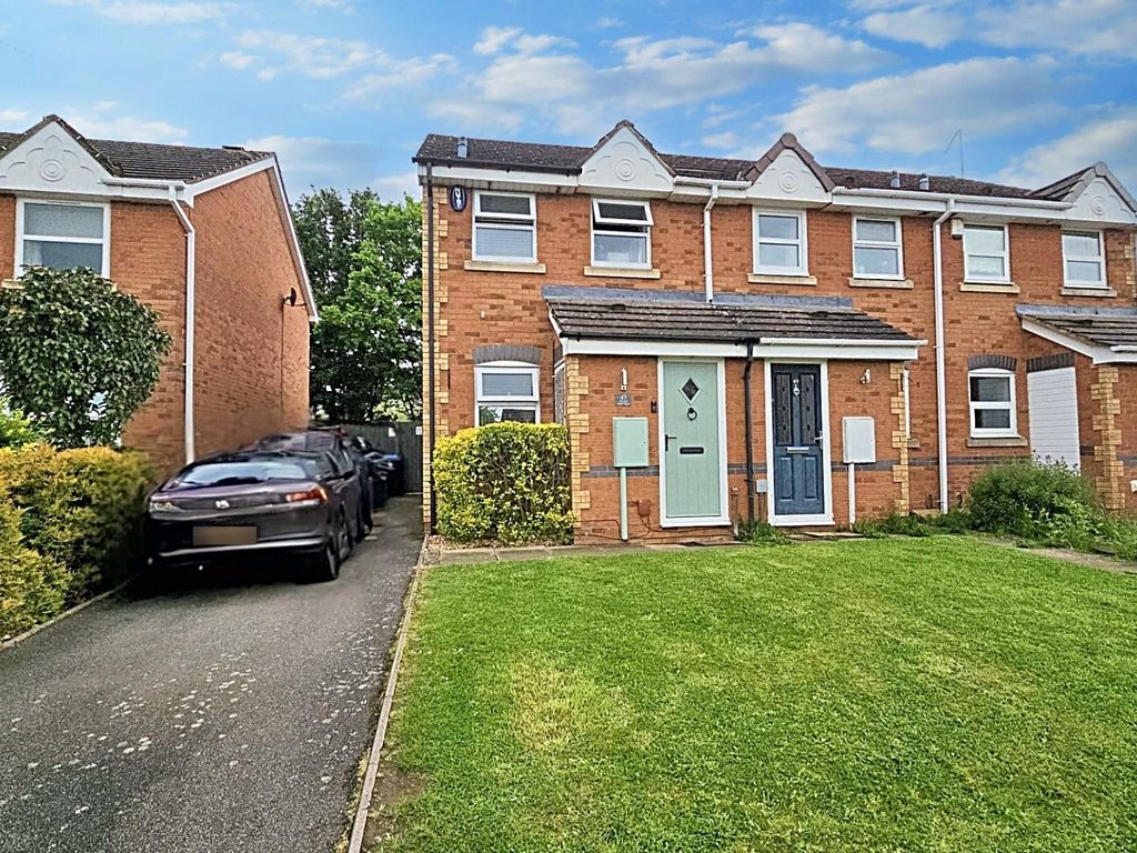 2 bed end terrace house for sale in Jenner Crescent, Kingsthorpe