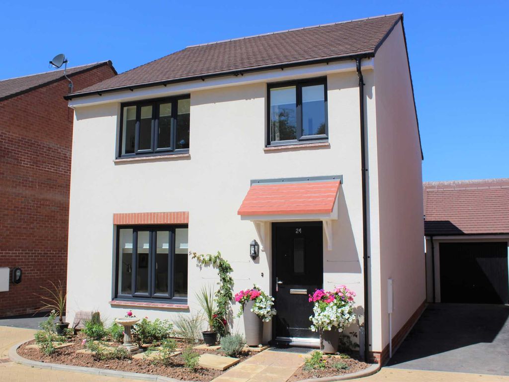 4 bed detached house for sale in Sion Close, Off Ottery Moor Lane
