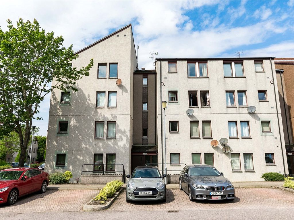 2 bed flat to rent in Ffl, 31 Headland Court, Bridge Of Dee, Aberdeen