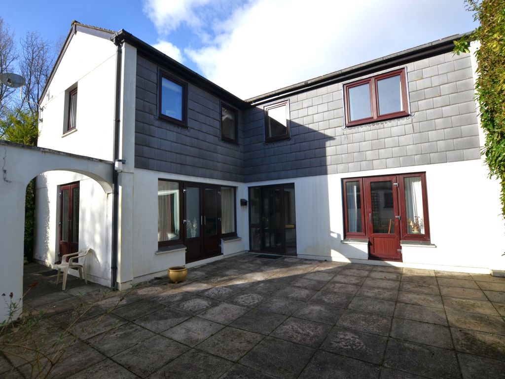 4 bed detached house for sale in Grenville Road, Lostwithiel, Cornwall