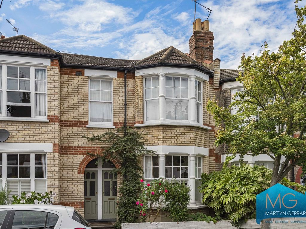 2 bed for sale in Leslie Road, East Finchley, London N2, £