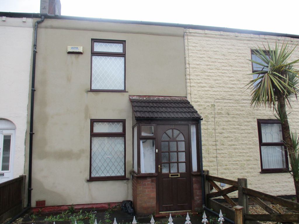 2 bed terraced house to rent in Manchester Road, Manchester M28, £895