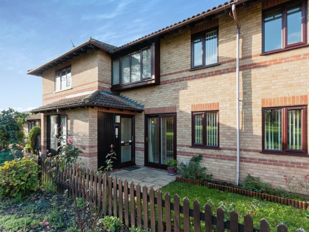 1 bed property for sale in Kendal Gardens, Basingstoke RG22 Zoopla