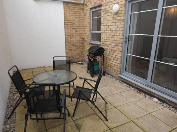 Flat 1 Dunedin Court 60 Sydenham Road Parasol Heater in CR0 Croydon for £60