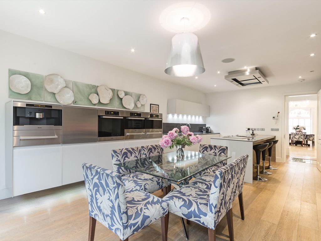 5 bed terraced house for sale in Lower Belgrave Street, Belgravia