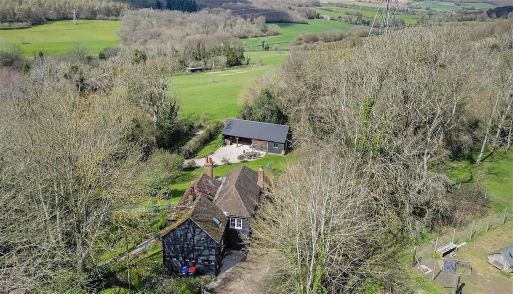 3 bed detached house for sale in Westwood Road, Kingston, Canterbury