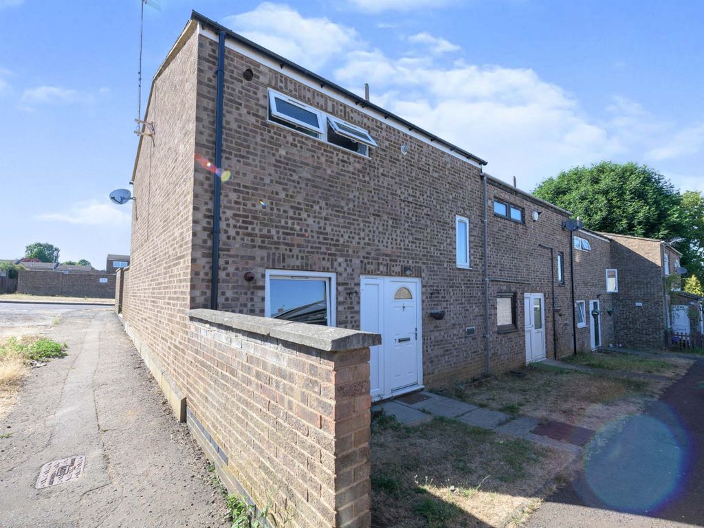 2 bed end terrace house for sale in Redruth Close, Delapre, Northampton NN4 Zoopla