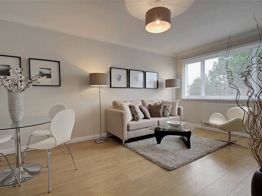 1 bed flat to rent in Pemberton Gardens, Archway, London N19, £1,800