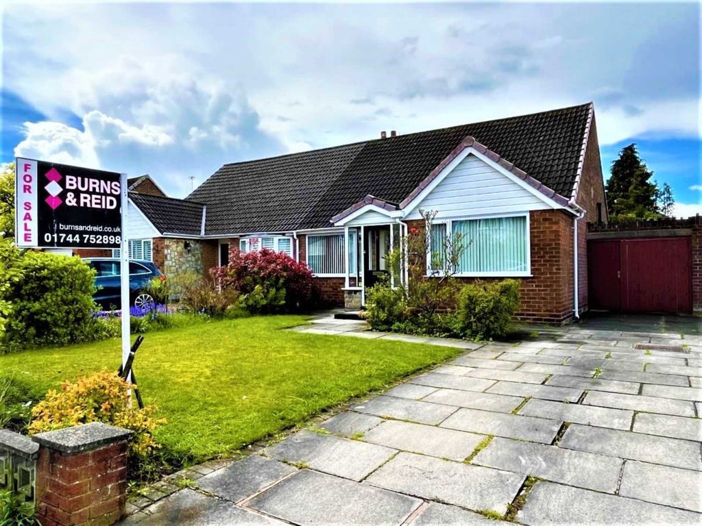 2 bed bungalow for sale in Daresbury Road, Eccleston WA10 Zoopla