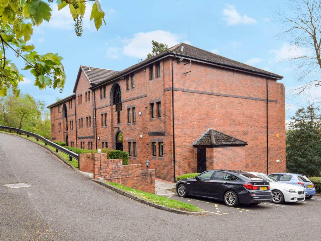 1 bed flat for sale in Silverwells Crescent, Bothwell, Glasgow G71, £125,000 Zoopla