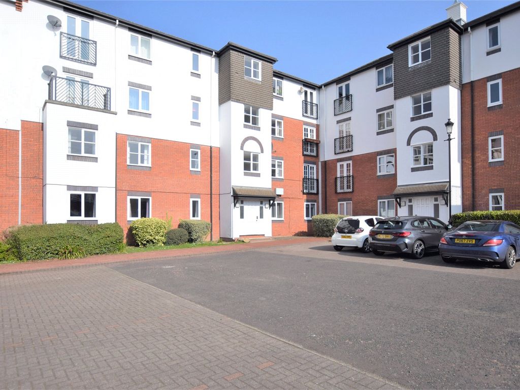 2 bed flat for sale in Foundry Court, St Peters Basin, Newcastle Upon