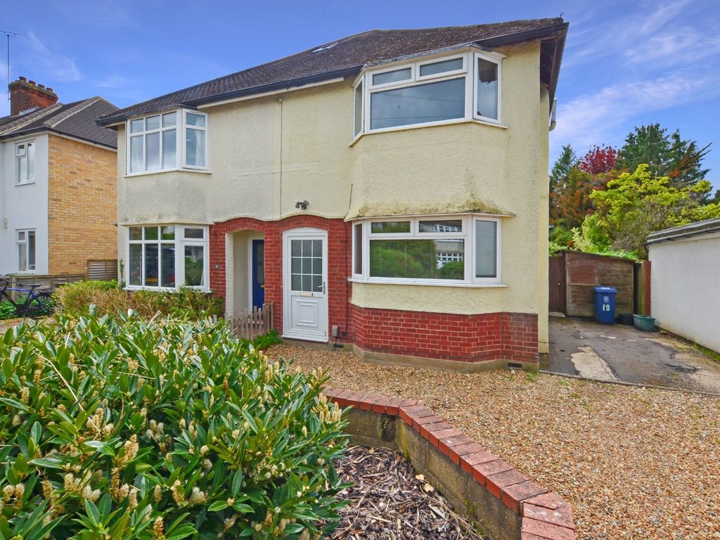 3 bed semidetached house for sale in Shelford Park Avenue, Great