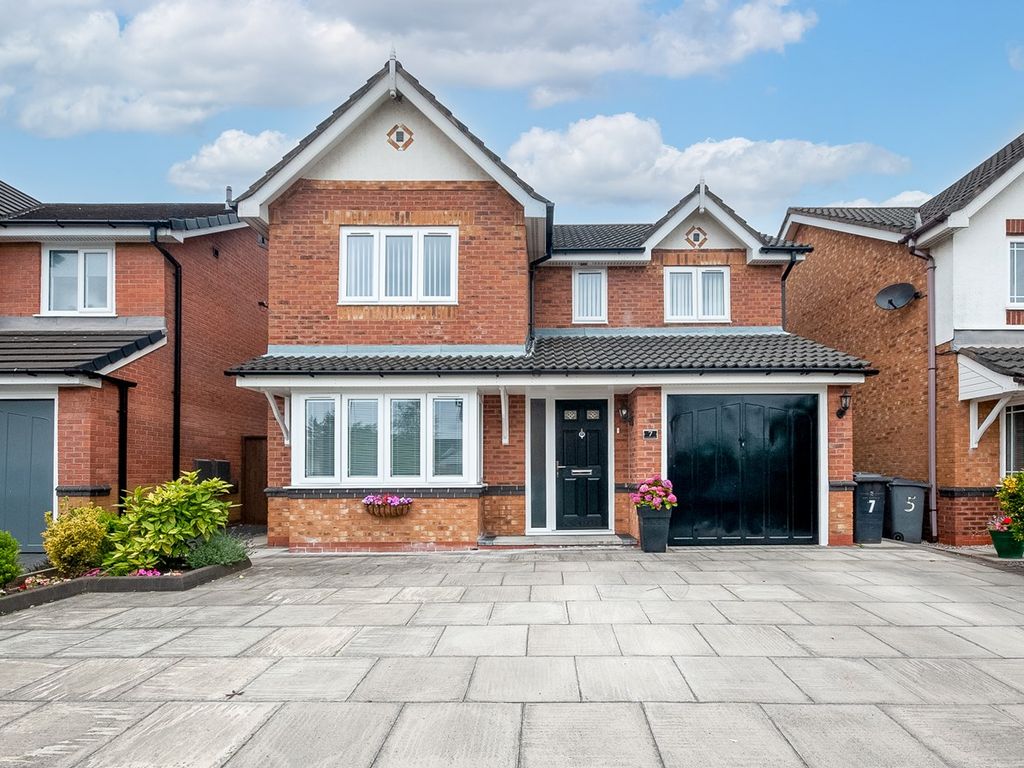 4 bed detached house for sale in Cloverdale Drive, AshtonInMakerfield