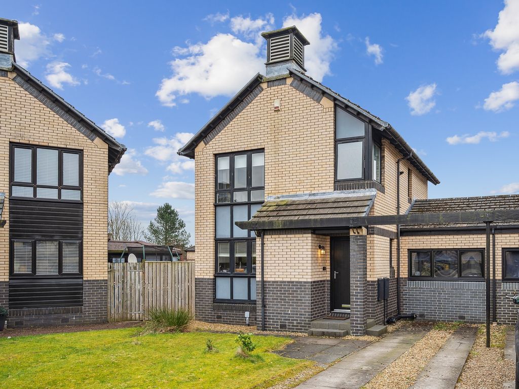 4 bed link detached house for sale in Road, Milngavie, East