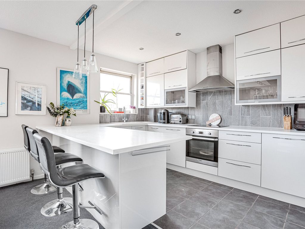 Paveley Drive London SW11  