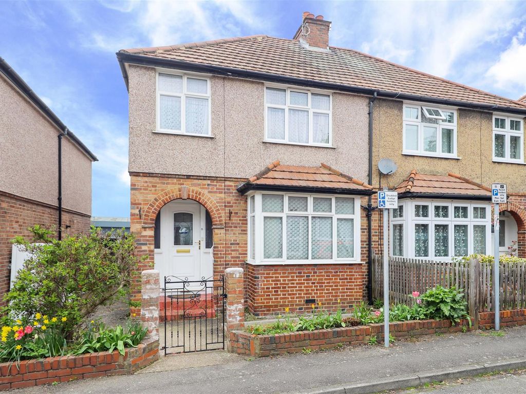 3 bed property for sale in Wilmar Close, Uxbridge UB8, £485,000 Zoopla