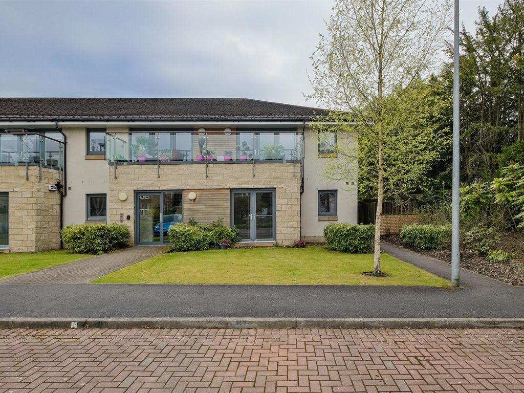 2 bed flat for sale in Station Road, Carluke ML8 Zoopla
