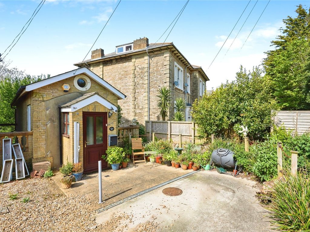 2 bed detached house for sale in West Hill Road, Ryde, Isle Of Wight