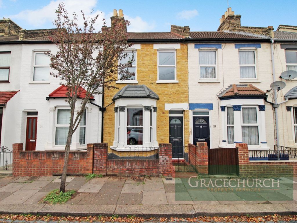 2 bed terraced house for sale in Shrubbery Road, London N9 Zoopla