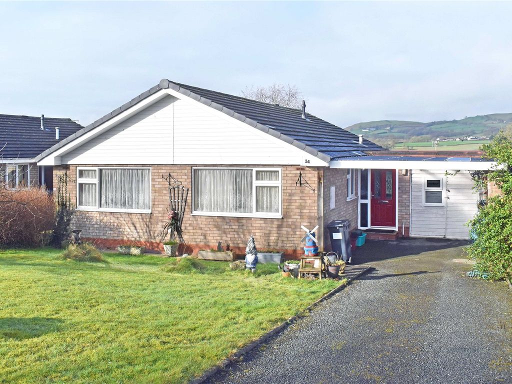 3 bed bungalow for sale in Avenue, Llandrindod Wells, Powys