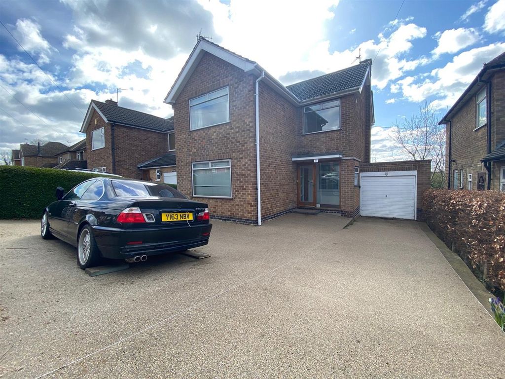 3 bed detached house for sale in Petworth Avenue, Toton, Nottingham NG9