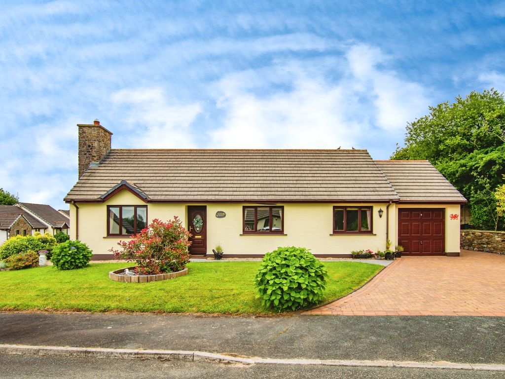 3 bed bungalow for sale in Picton Close, Templeton, Narberth