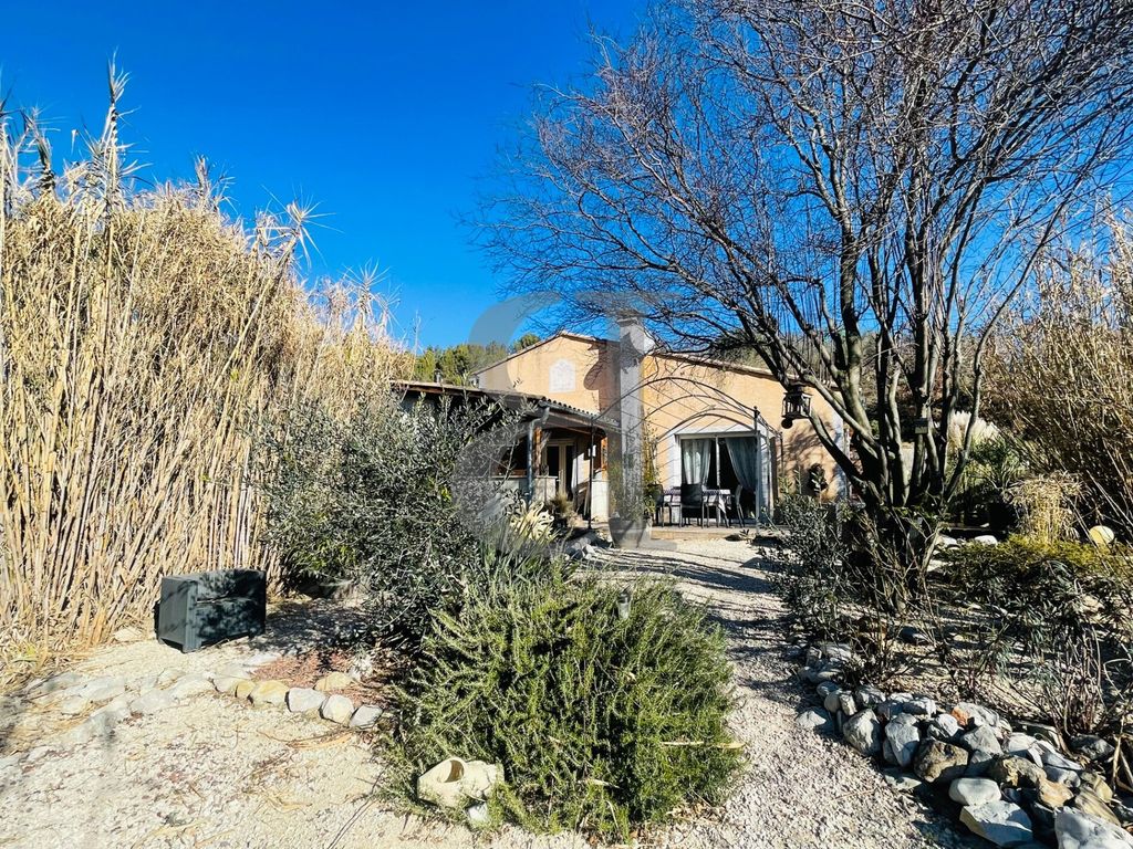 3 bed villa for sale in BuisLesBaronnies, ProvenceAlpesCote D'azur