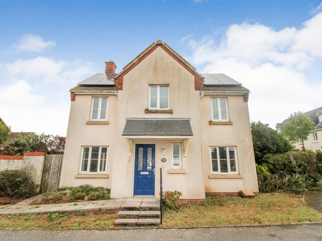 4 bed detached house for sale in Lapwing Close, Corby NN18, £299,950