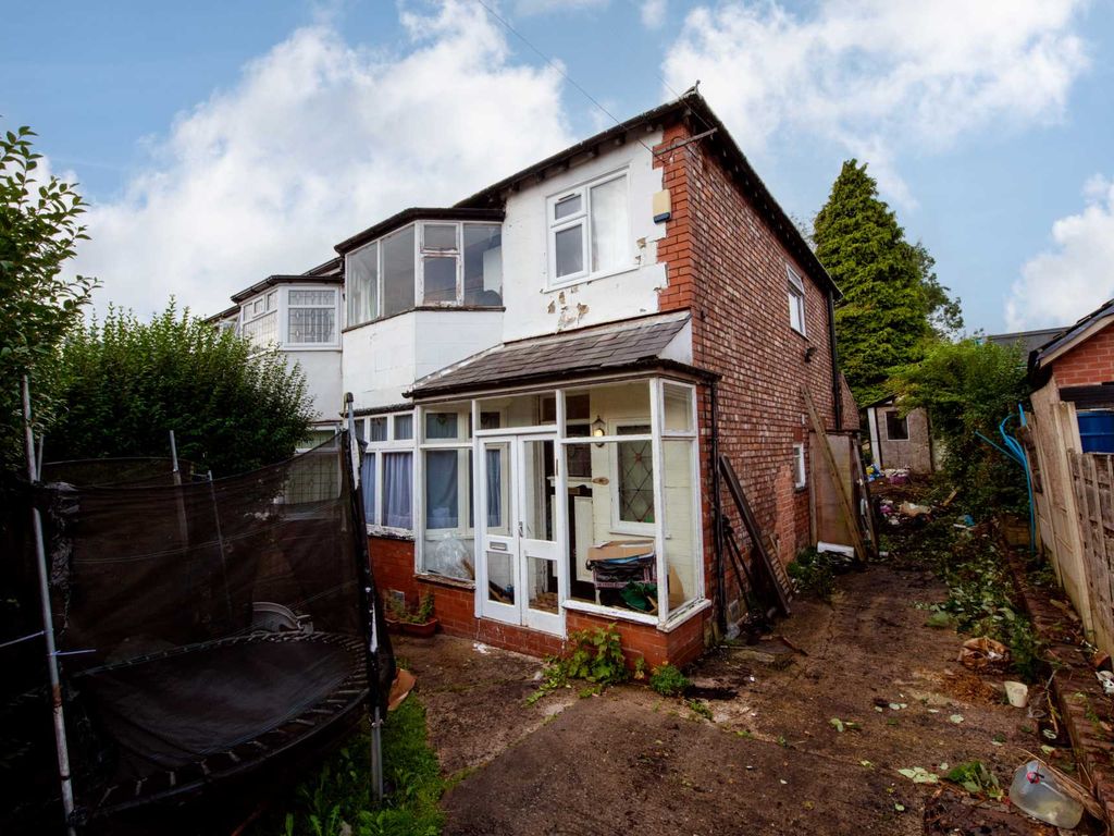 3 bed semidetached house for sale in Hereford Drive, Prestwich M25, £310,000 Zoopla