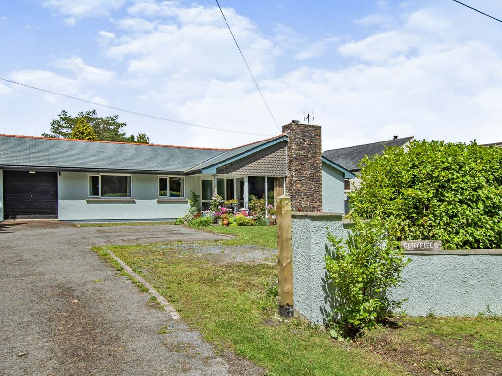 3 bed detached bungalow for sale in Llanteg, Narberth SA67 Zoopla