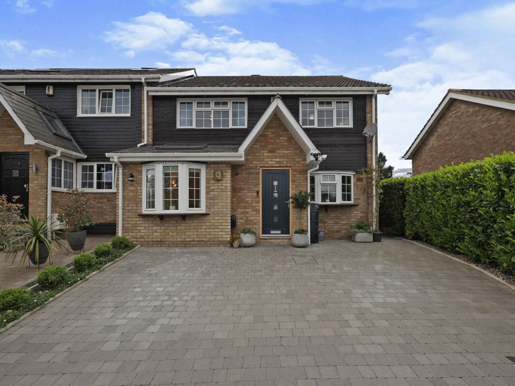 4 bed end terrace house for sale in St. Drive, Watford, Hertfordshire WD19 Zoopla