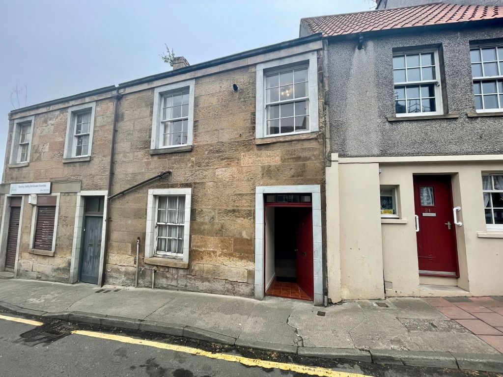 1 bed flat to rent in Townhall Street, Inverkeithing, Fife KY11, £575