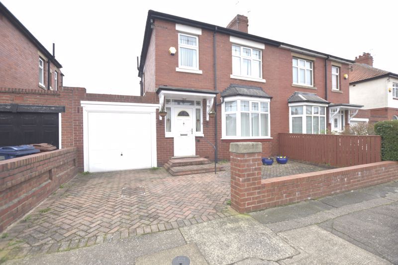 3 bed semidetached house for sale in Jesmond Park West, High Heaton, Newcastle Upon Tyne NE7
