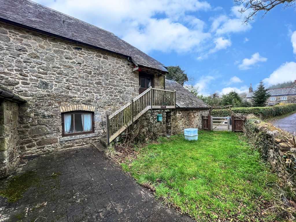 2 bed flat to rent in BucklandInTheMoor, Ashburton, Newton Abbot TQ13, £950 pcm Zoopla